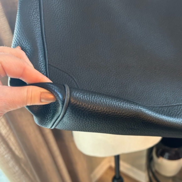 TORY BURCH Marsden Pebbled Black Leather Tote, Large - Picture 8 of 8